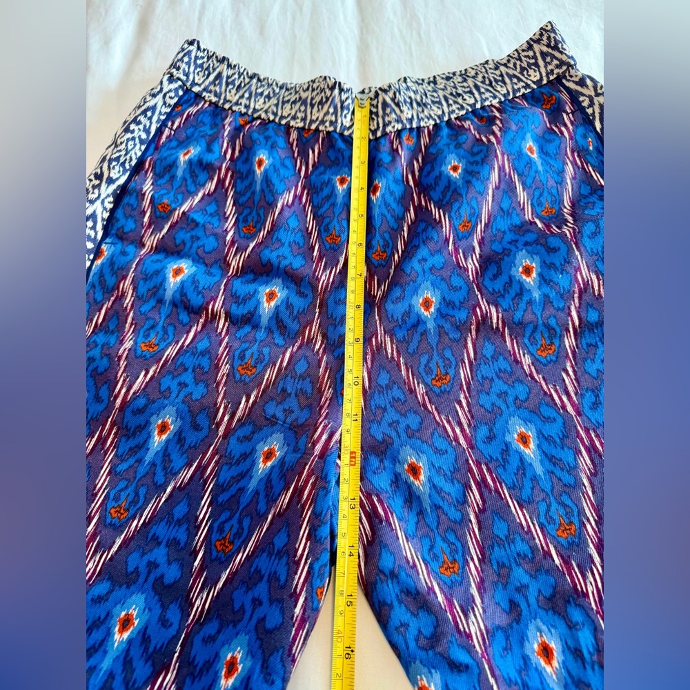Anthropologie Blue Geometric Wide Leg Pants
Women’s Size: S Women’s - Picture 6 of 9